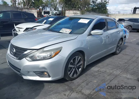 2017 Nissan Altima 2.5 Sr z USA, uszkodzony, nr VIN 1N4AL3AP3HN329420